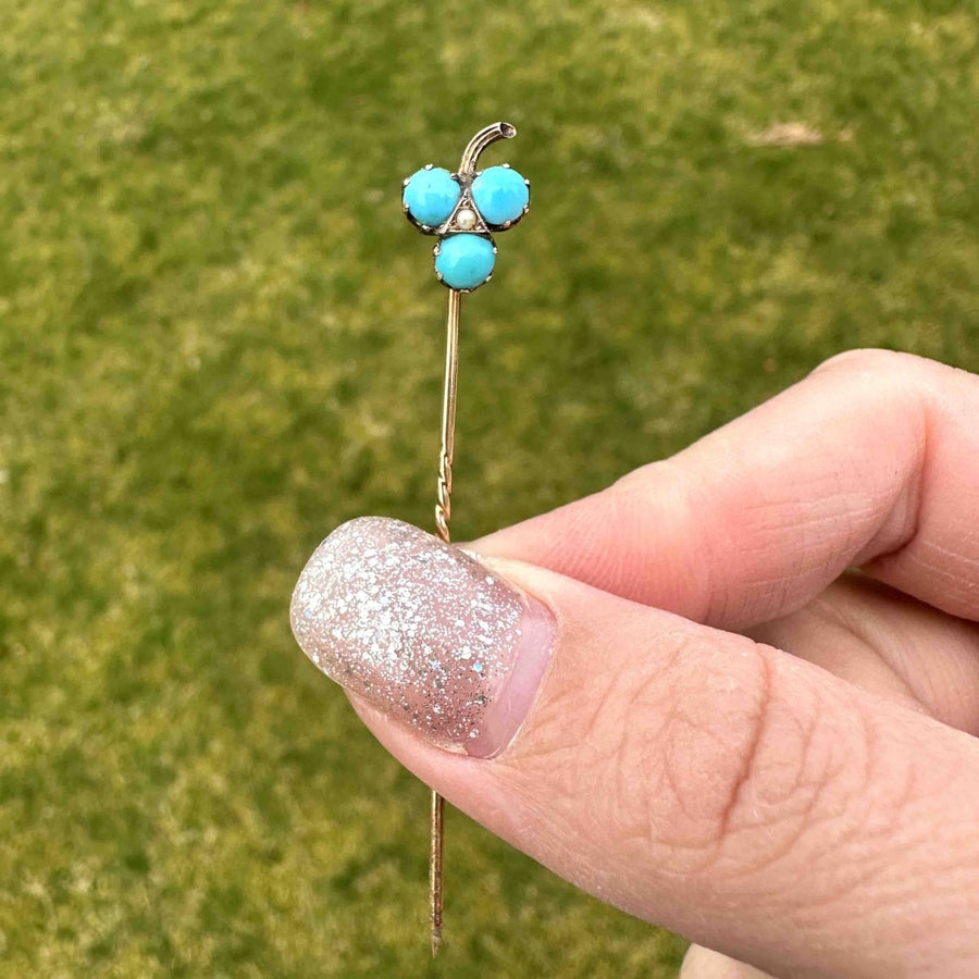 Edwardian 9ct Gold Shamrock Tie Pin set with Turquoise & a Pearl | Parkin and Gerrish | Antique & Vintage Jewellery