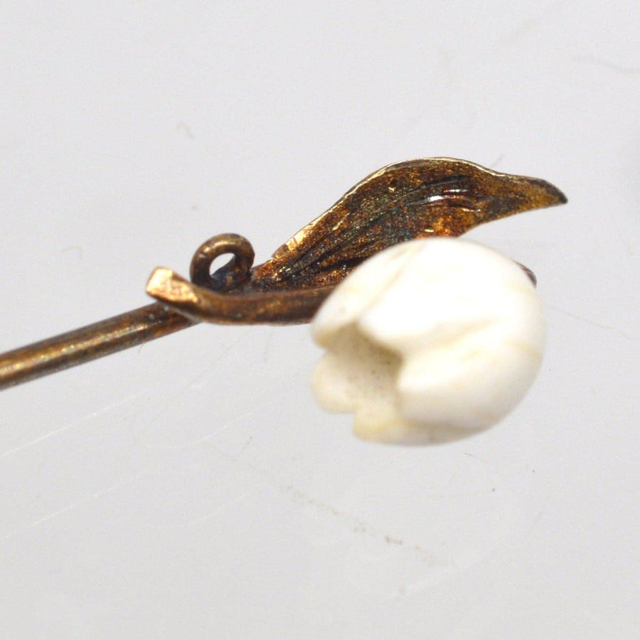 Rare Regency 9ct Gold Tie Pin with White Coral Lily of the Valley Flower, exquisite vintage accessory.