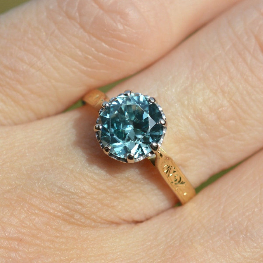 Vintage 18ct Gold and Platinum Zircon Solitaire Ring