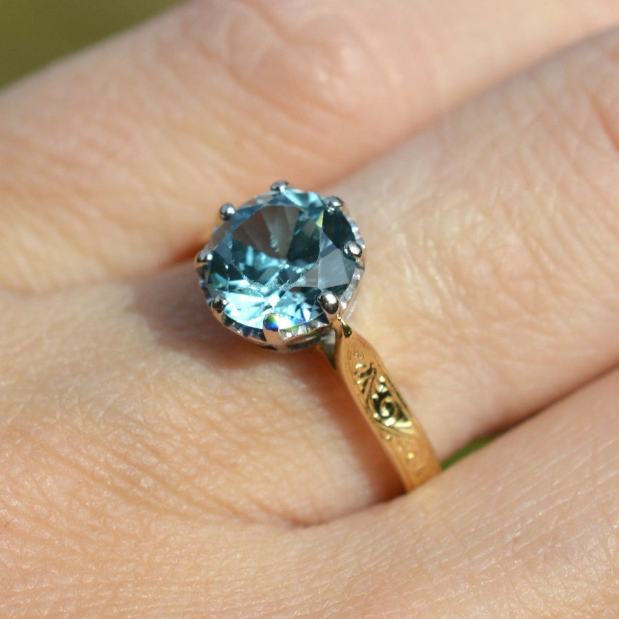 Vintage 18ct Gold and Platinum Zircon Solitaire Ring