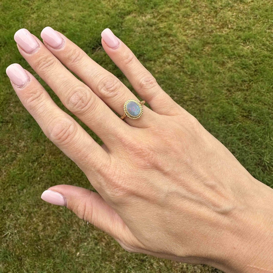 Vintage 18ct Gold Grey Opal Ring