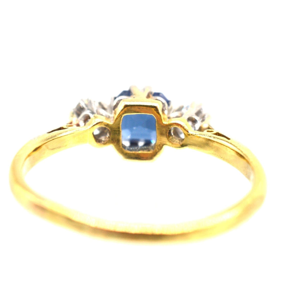 1940s-18ct-gold-and-platinum-asscher-cut-sapphire-and-diamond-three-stone-ring-parkin-and-gerrish