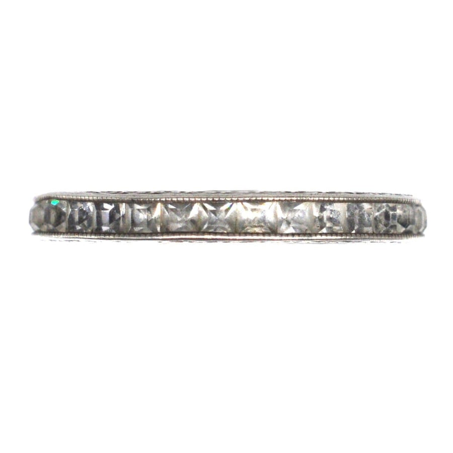 Art Deco silver paste eternity ring featuring a sparkling design, perfect as a wedding or engagement ring.