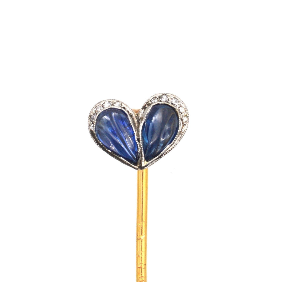 Belle Époque heart tie pin featuring carved sapphire and diamond accents, perfect for enhancing ties or lapels.