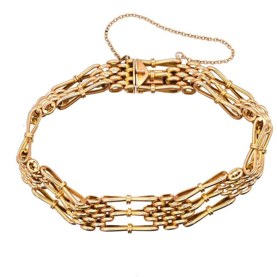 Edwardian 15ct gold gate bracelet, vintage jewelry from 1910, timeless design for any occasion.