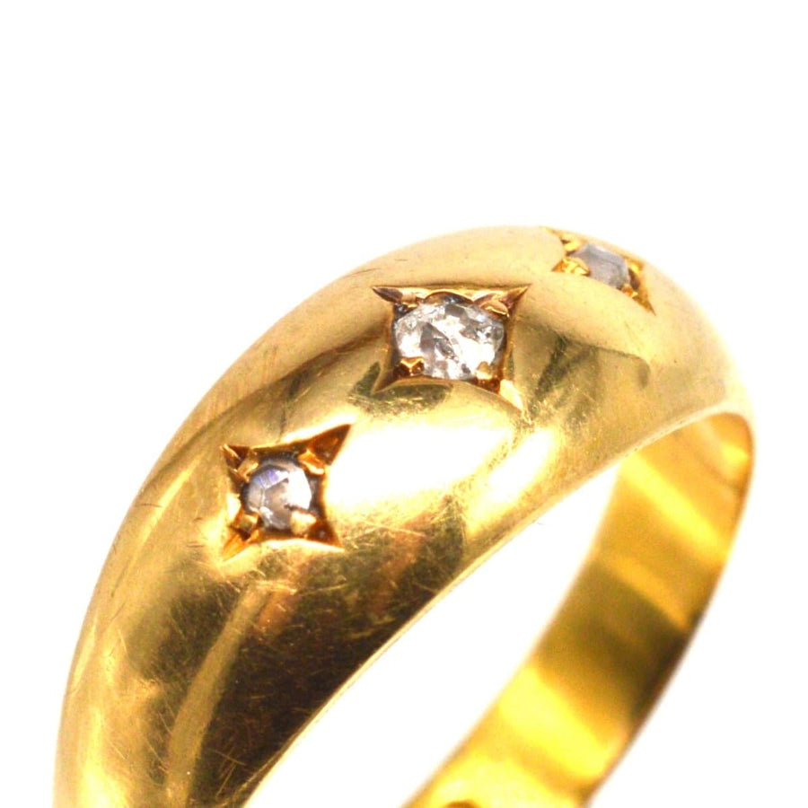 Edwardian 18ct gold gypsy ring featuring three sparkling diamonds, fully hallmarked Chester 1897.