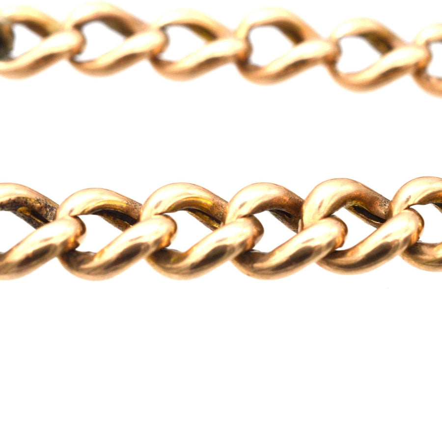 Close-up of an Edwardian 9ct gold curb bracelet design showcasing its bold links and vintage charm.