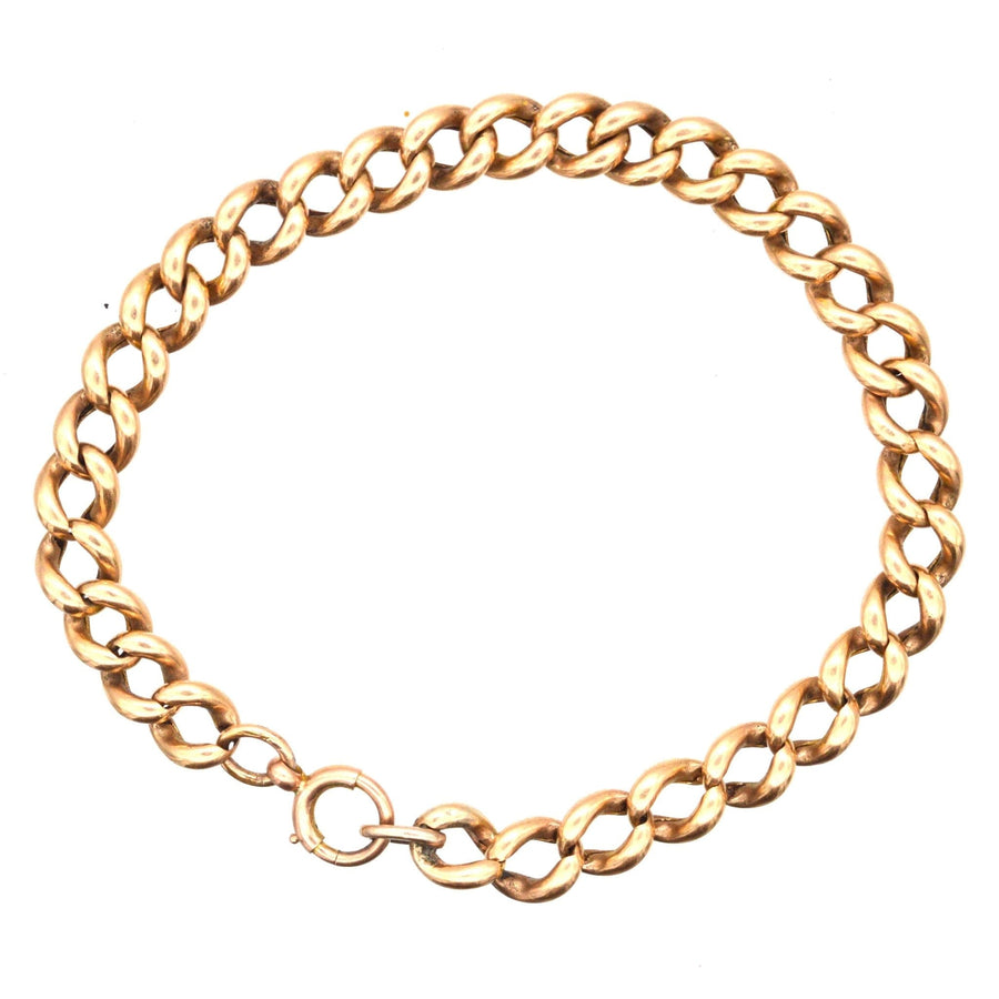 Edwardian 9ct gold curb bracelet showcasing a bold design, highlighting quality craftsmanship and contemporary style.