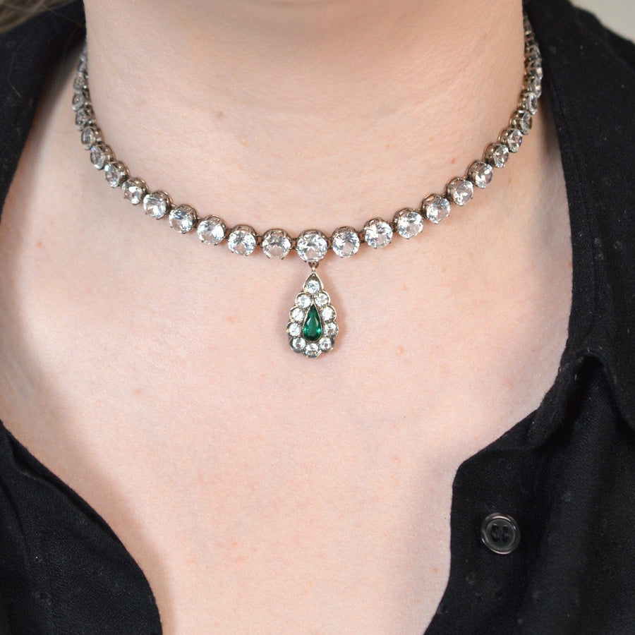 Edwardian white and green "Emerald" paste necklace featuring a dramatic drop design, perfect for elegant attire.