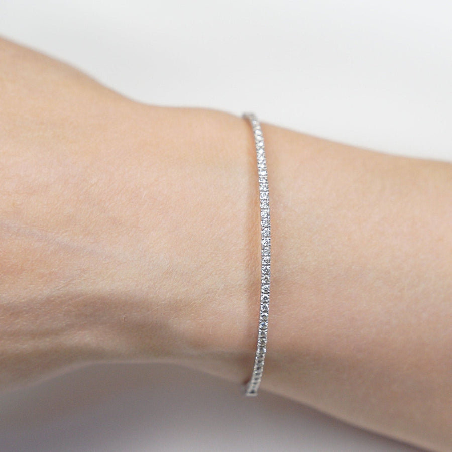 Modern 18ct White Gold, Diamond Bangle | Parkin and Gerrish | Antique & Vintage Jewellery