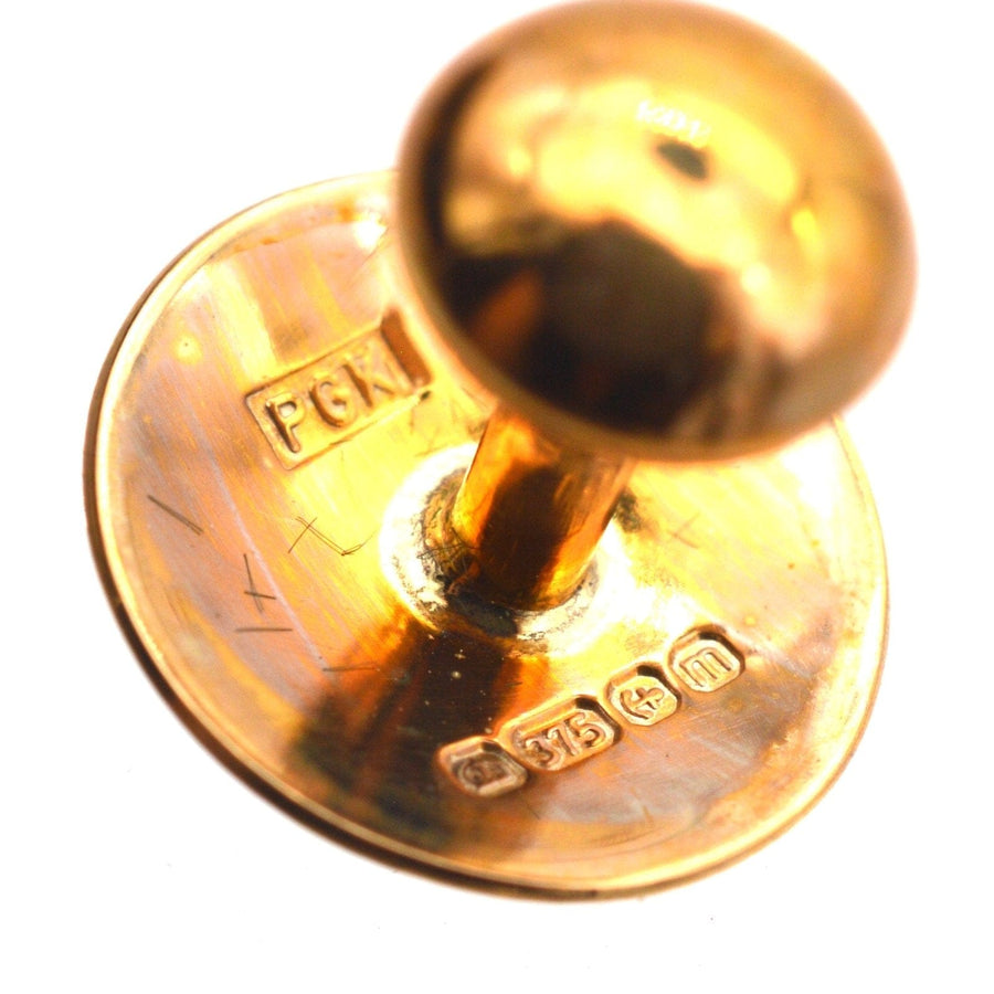 Close-up of a modern 9ct gold dress stud showcasing its shiny finish and intricate design, perfect for formal occasions.