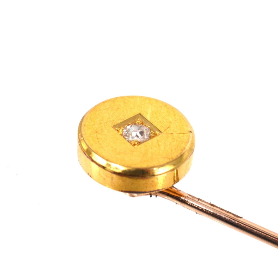 Victorian 18ct gold circle tie pin featuring a diamond, perfect accessory for the modern gentleman.