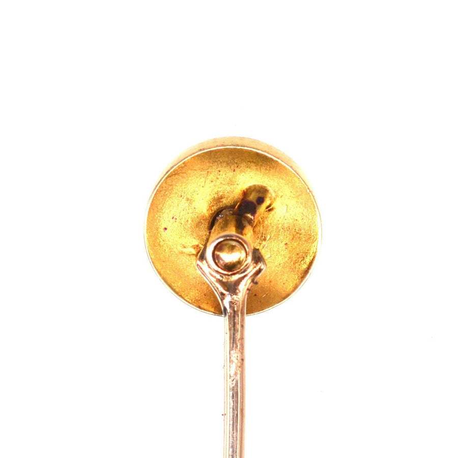 Victorian 18ct gold simple round circle tie pin with a diamond, featuring a classic design and sturdy pin back.